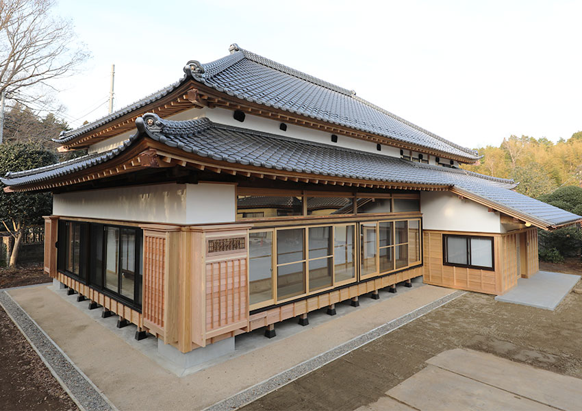 民家現地再生後の建物の外観